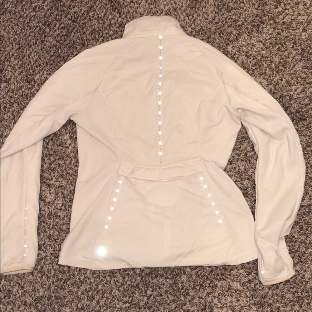 lululemon jacket - Picture 2 of 2